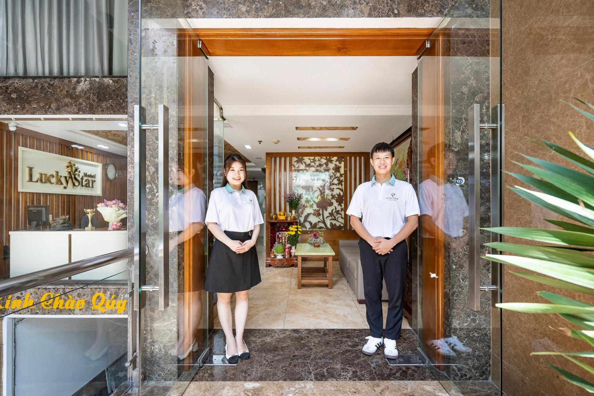 Lucky Star Hotel Nguyen Trai Q5 Хошимин Экстерьер фото
